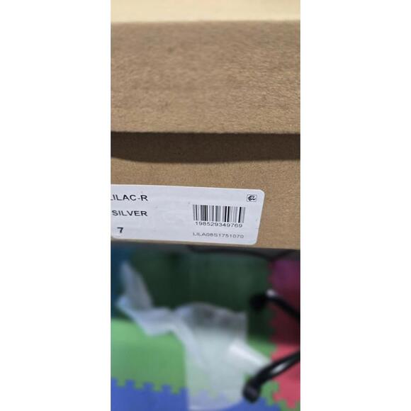 Steve Madden Shoes Womens Size 7 Silver Lilac-R Rhinestone Stiletto High Heels - Picture 5 of 6